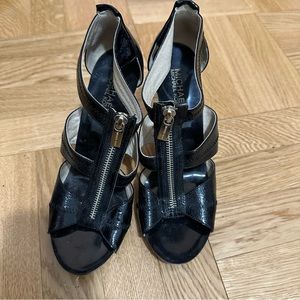Michael Michael Kors women’s black patent leather zipper heels size 7.5